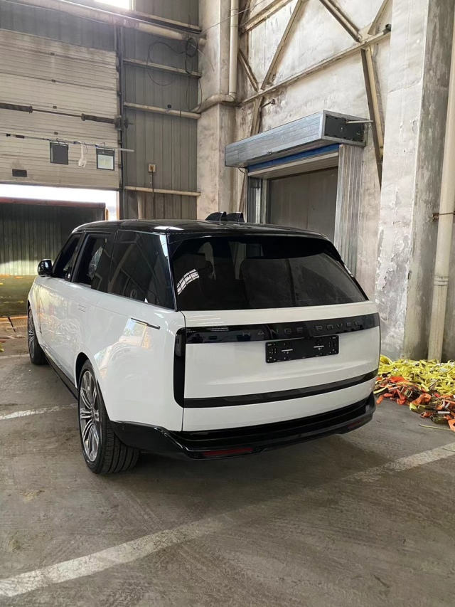 揽胜行政中东版价格优惠30万