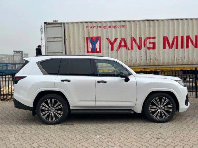 2024款雷克萨斯LX600全系配置参数报价表