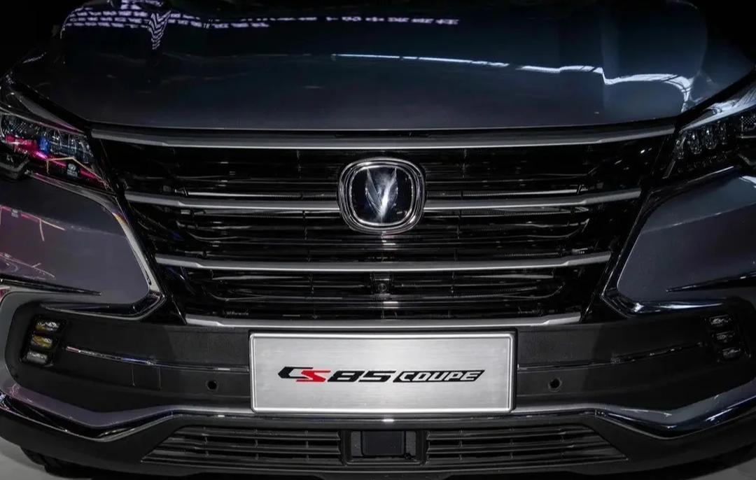 成都长安CS85 COUPE价格11.49万起 最高优惠0.50万