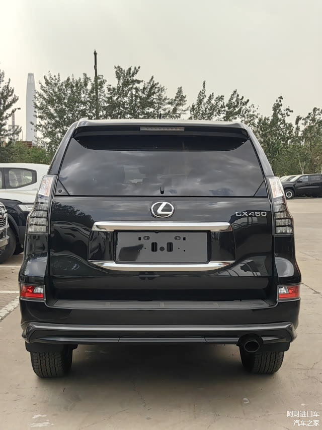 平行进口雷克萨斯GX加版目前价格稳定 售价100万元起