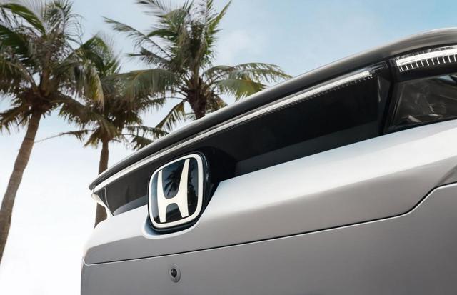 成都e:NP2 极湃2最高降4.00万 最低仅售14.98万