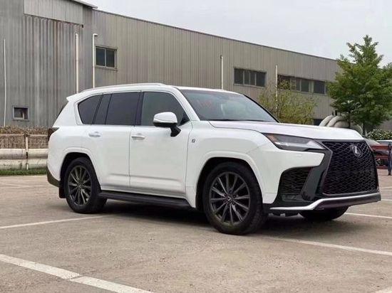 成都平行进口雷克萨斯LX中东版最高优惠40万