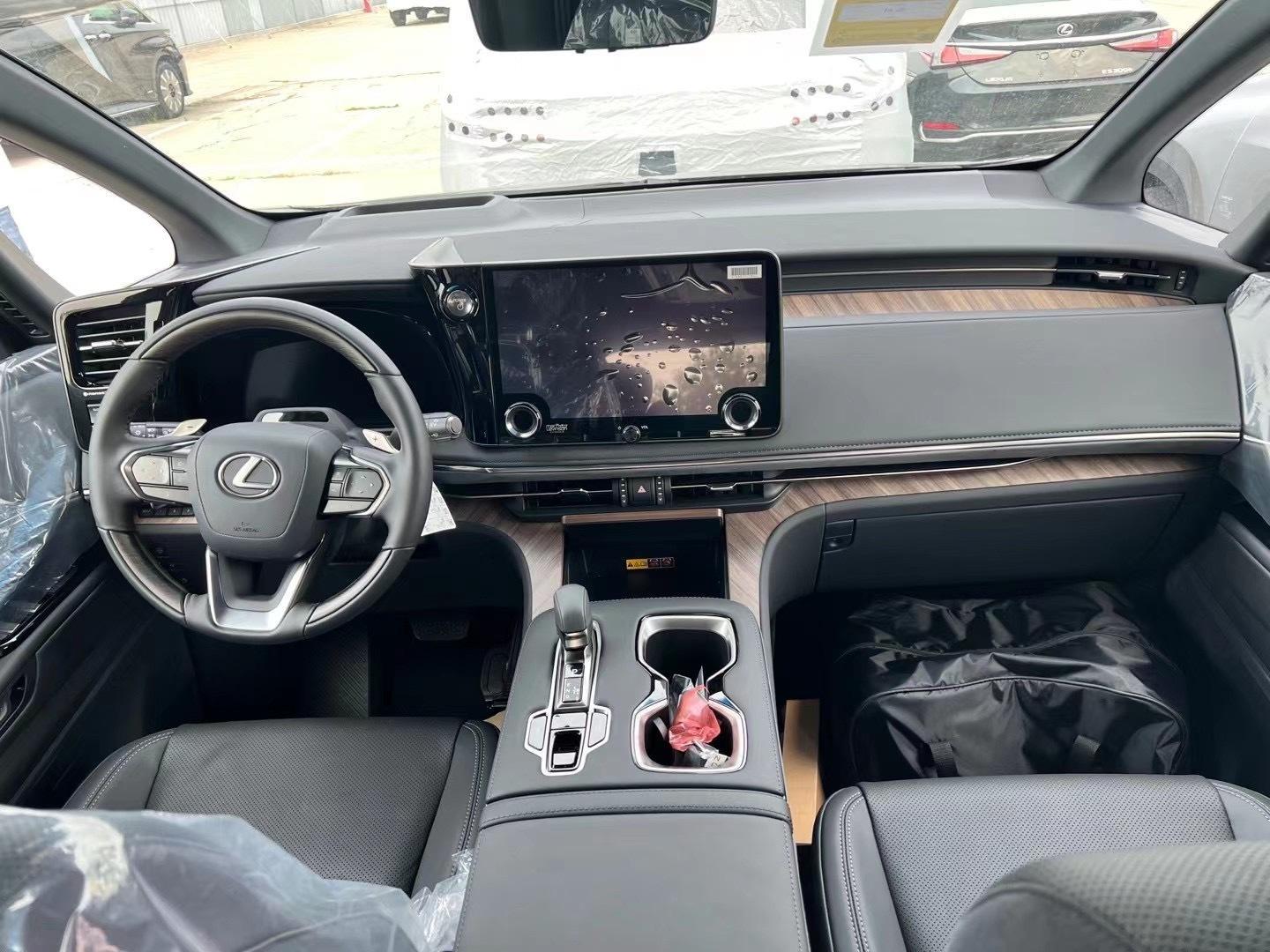 2024雷克萨斯LM亚洲版限时优惠43万 欢迎到店试驾