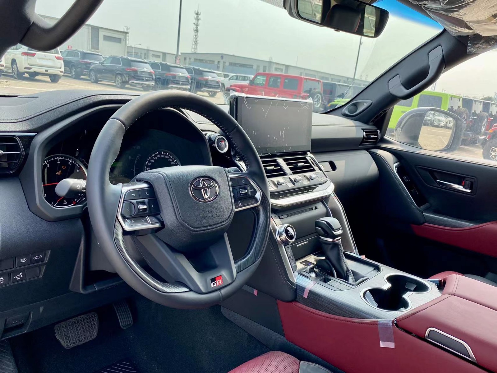 酷路泽70系列中东版促销60万起 直降38.8万