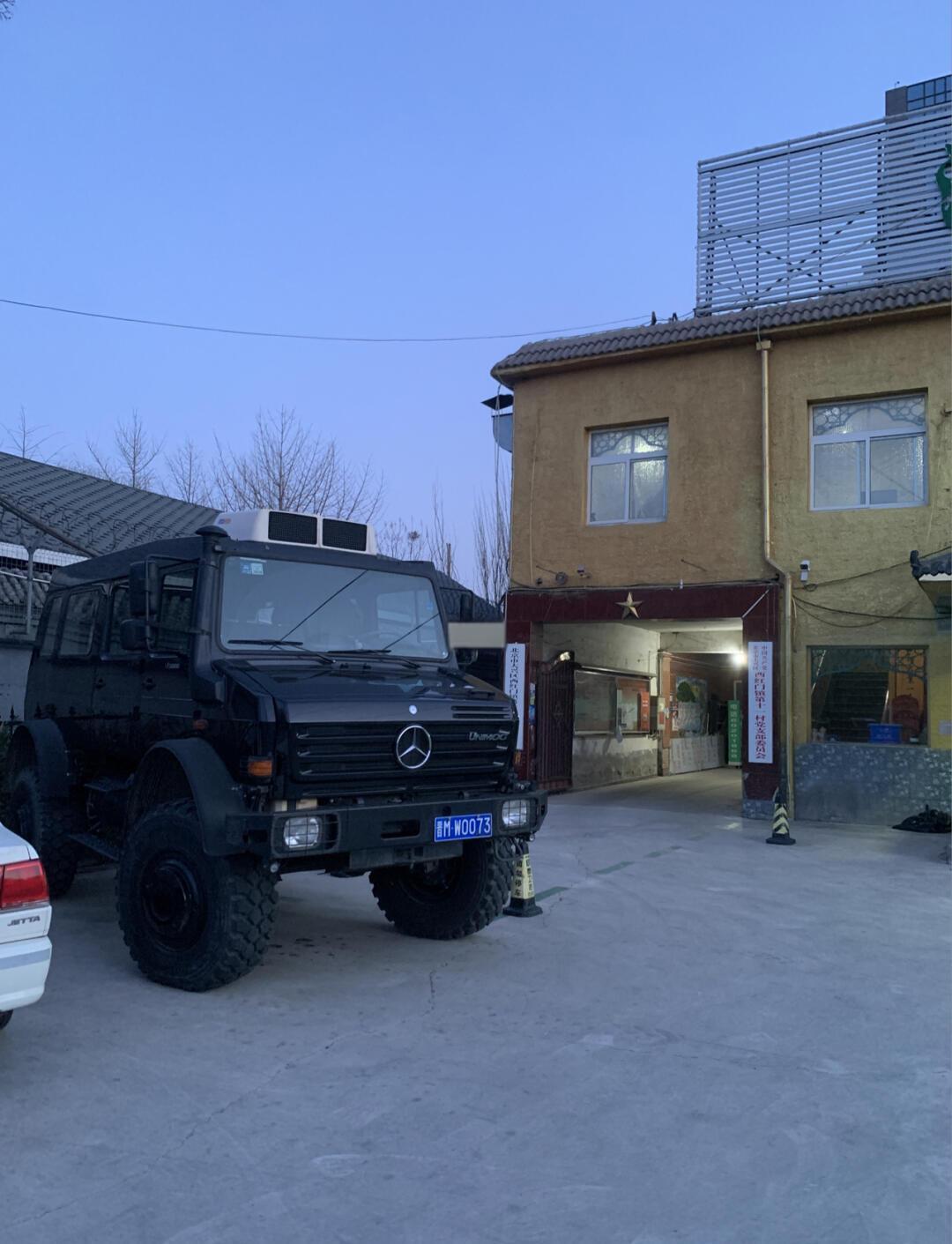 成都乌尼莫克美版最低报价255万起 欢迎上门试驾