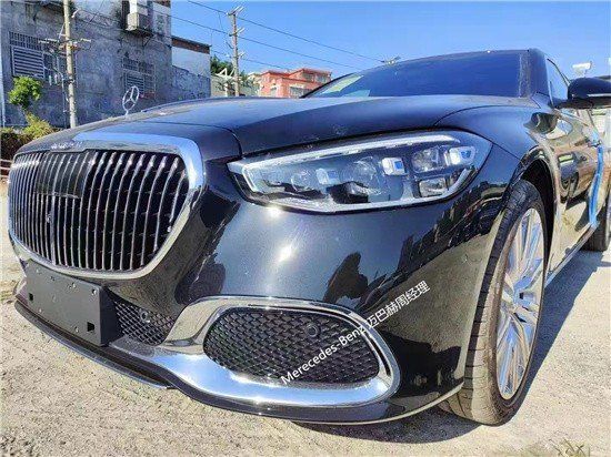 2022款迈巴赫S580黑棕加版平行进口报价 欢迎到店品鉴