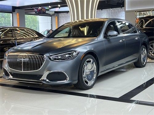 2022款迈巴赫S580黑棕加版平行进口报价 欢迎到店品鉴