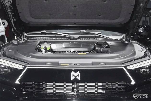 含“华”量最高越野车，打破城野边界，猛士M817上市售31.99万起