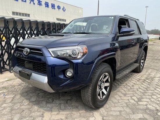 成都超霸美版最低报价64万起