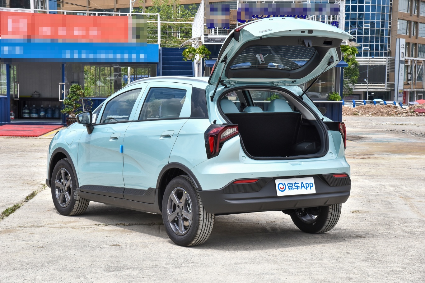 成都吉利几何E萤火虫最低5.98万起售 暂无优惠