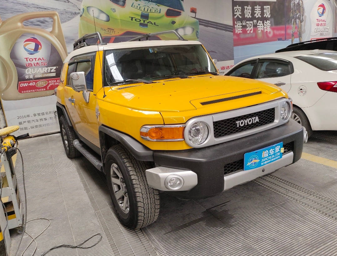 FJ酷路泽降价促销中 目前优惠高达17万元