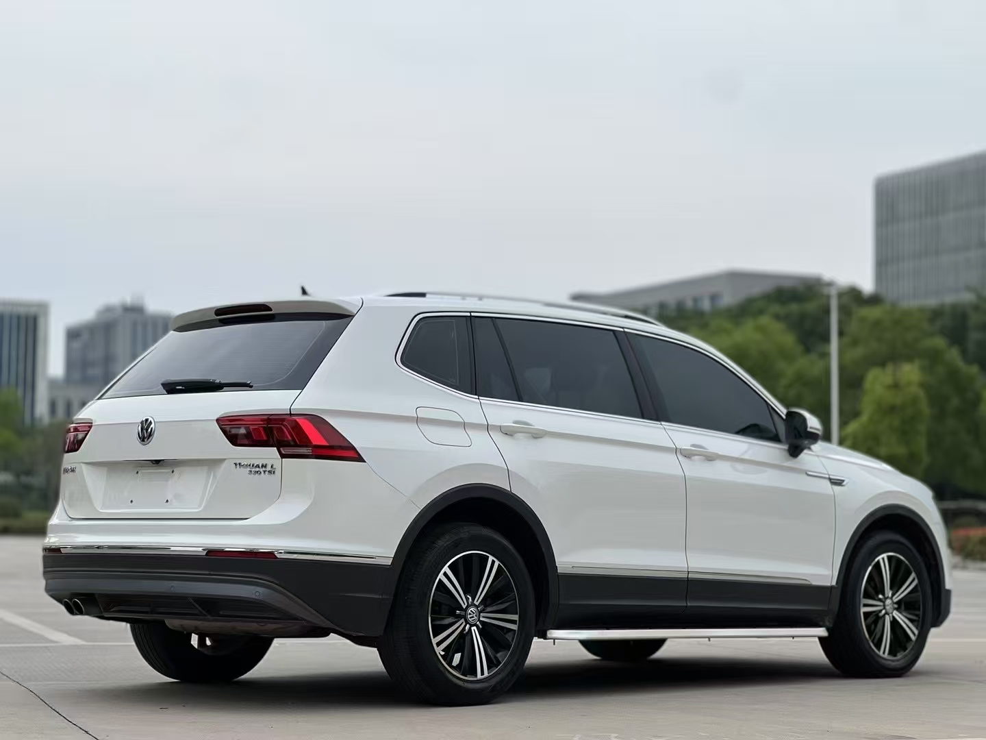 成都途观L价格最低14.49万起 优惠高达4.19万