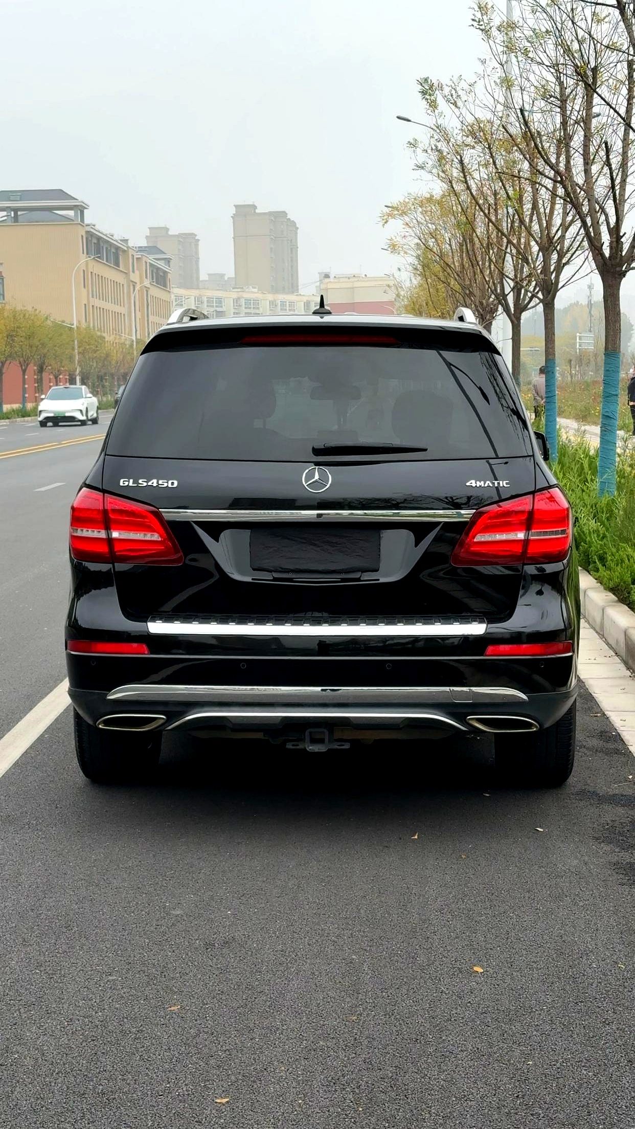 四川腾达东远名车奔驰GLS加版平价销售106万起 售四川