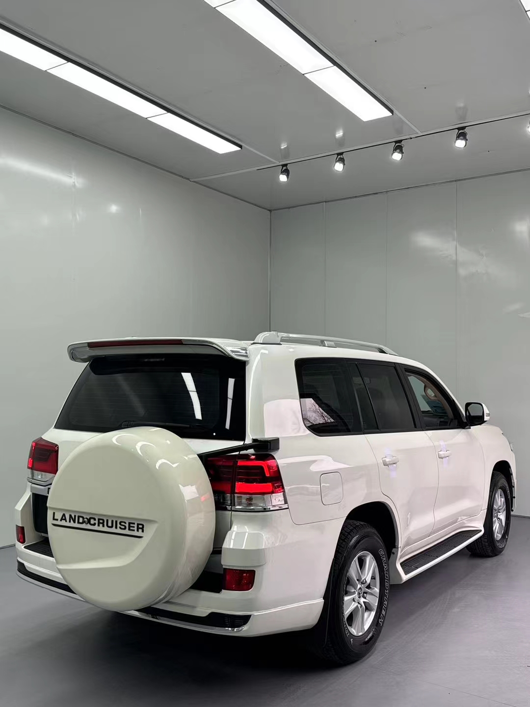 丰田酷路泽4600中东版实拍 沉稳的硬汉