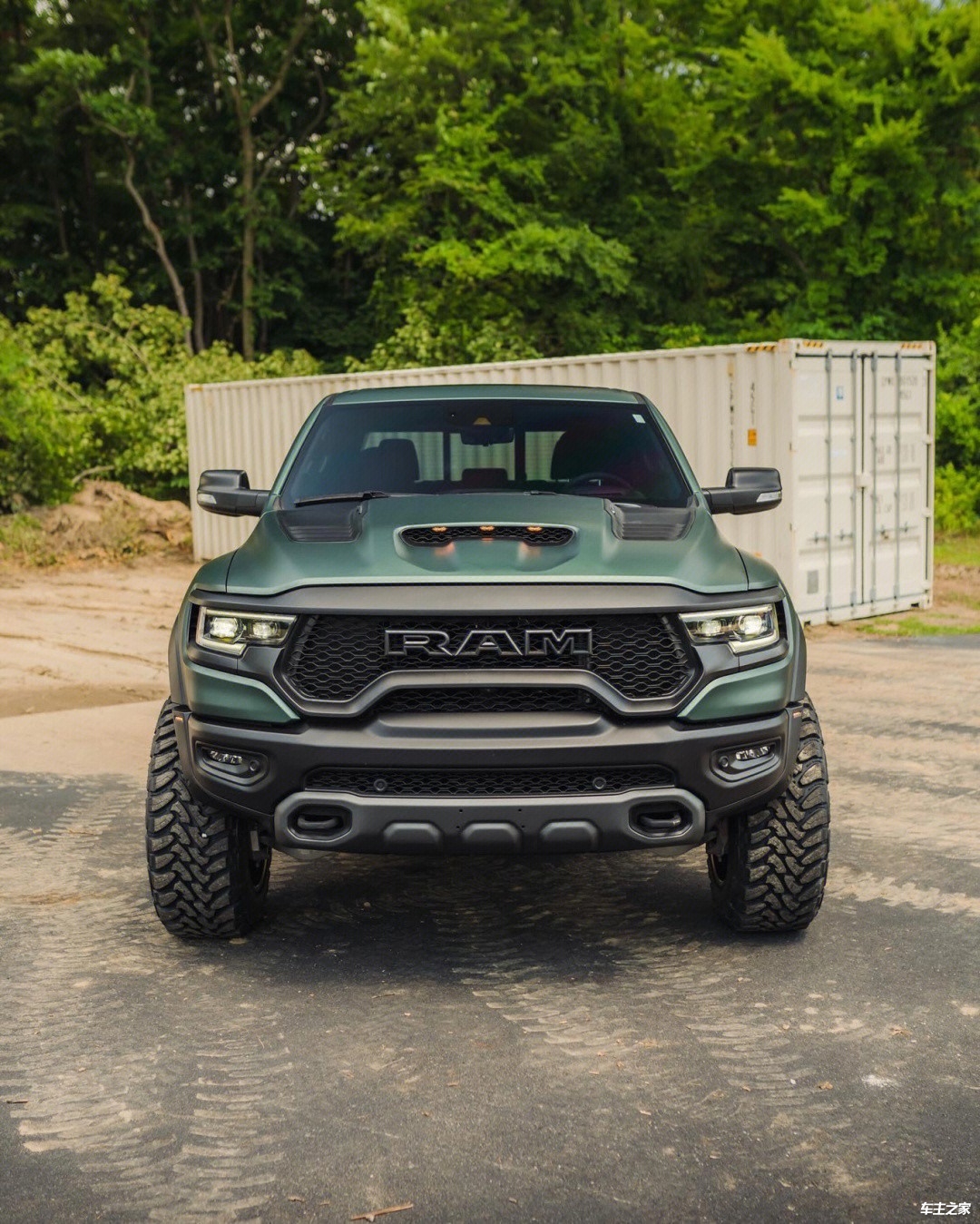 2023超霸美版价格最高优惠5.8万 欢迎上门试驾