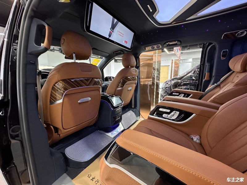 品“雅”之大成,驭精奢人生—2021新款奔驰V级带您漫步“丝绸古道”