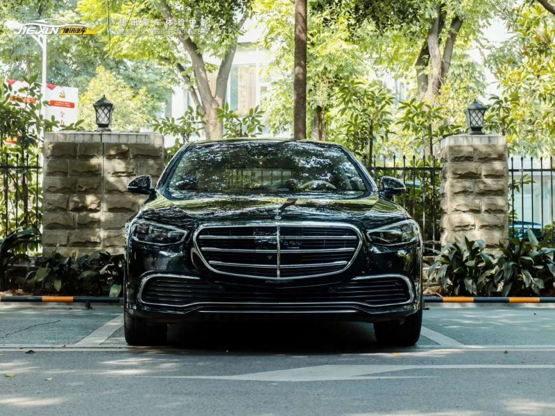 现购奔驰S级美版享30万优惠 欢迎试乘试驾