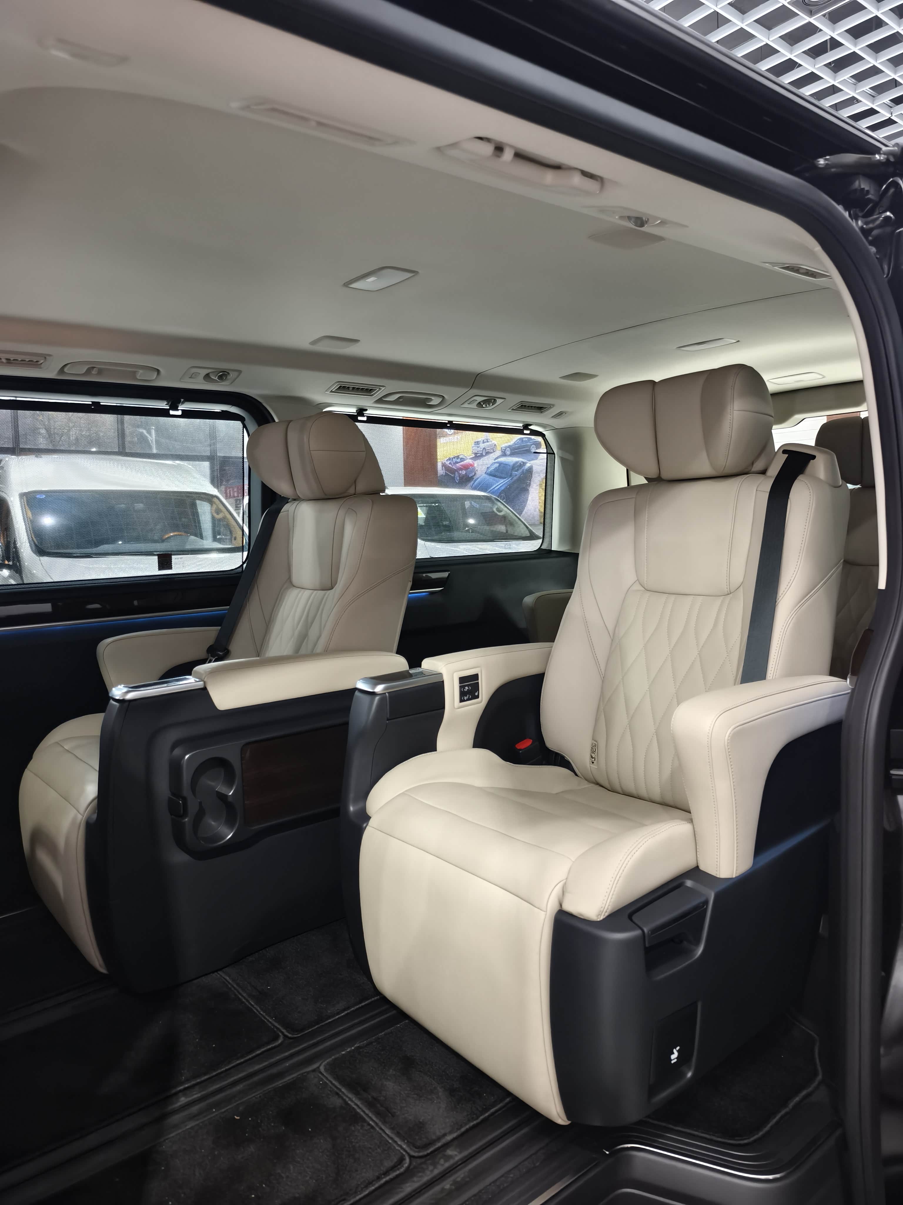 现购Granvia中东版享19万优惠