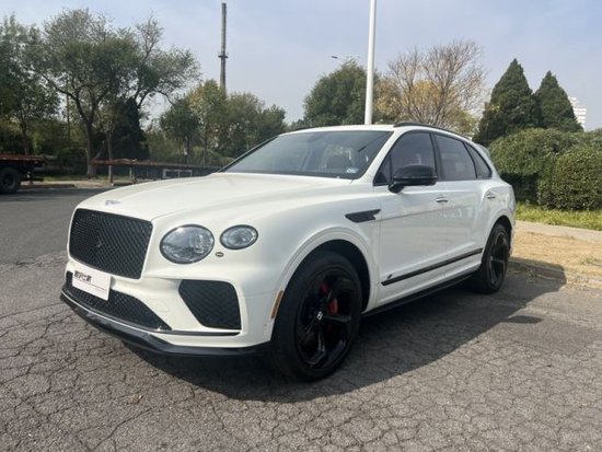 2024款宾利添越美规酷炫夏日豪车大促 时尚SUV