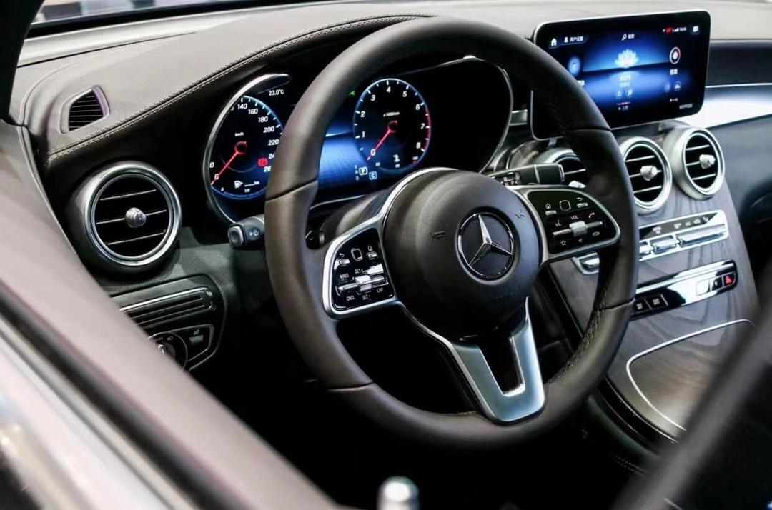 奔驰S级加版目前价格稳定 售价129万元起