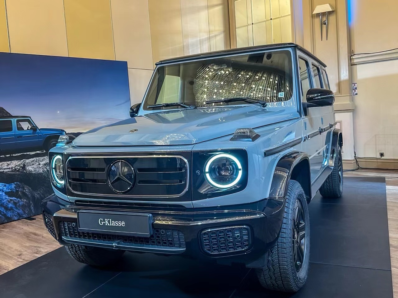 奔驰G级报价200万起 欢迎试乘试驾