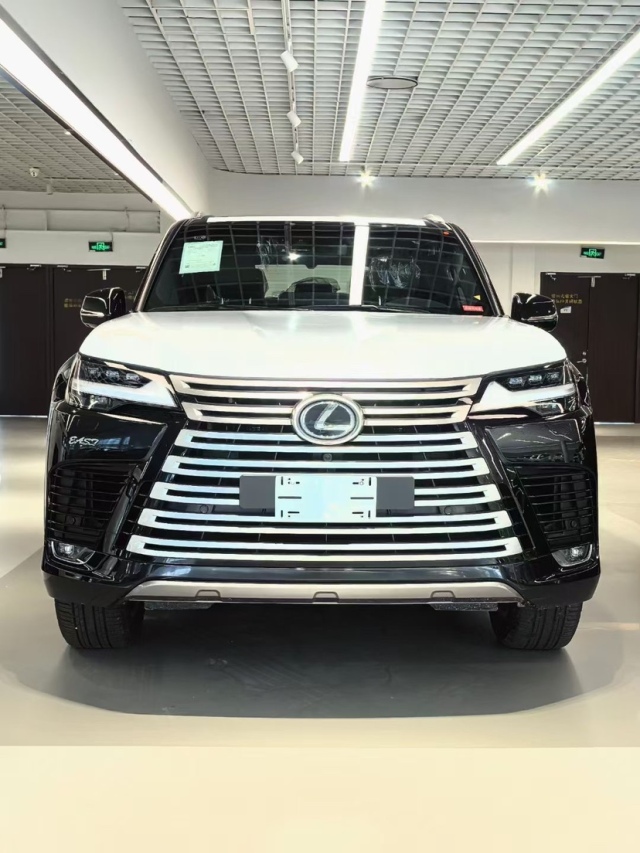 成都雷克萨斯LX中东版最高降39万 欢迎到店试驾