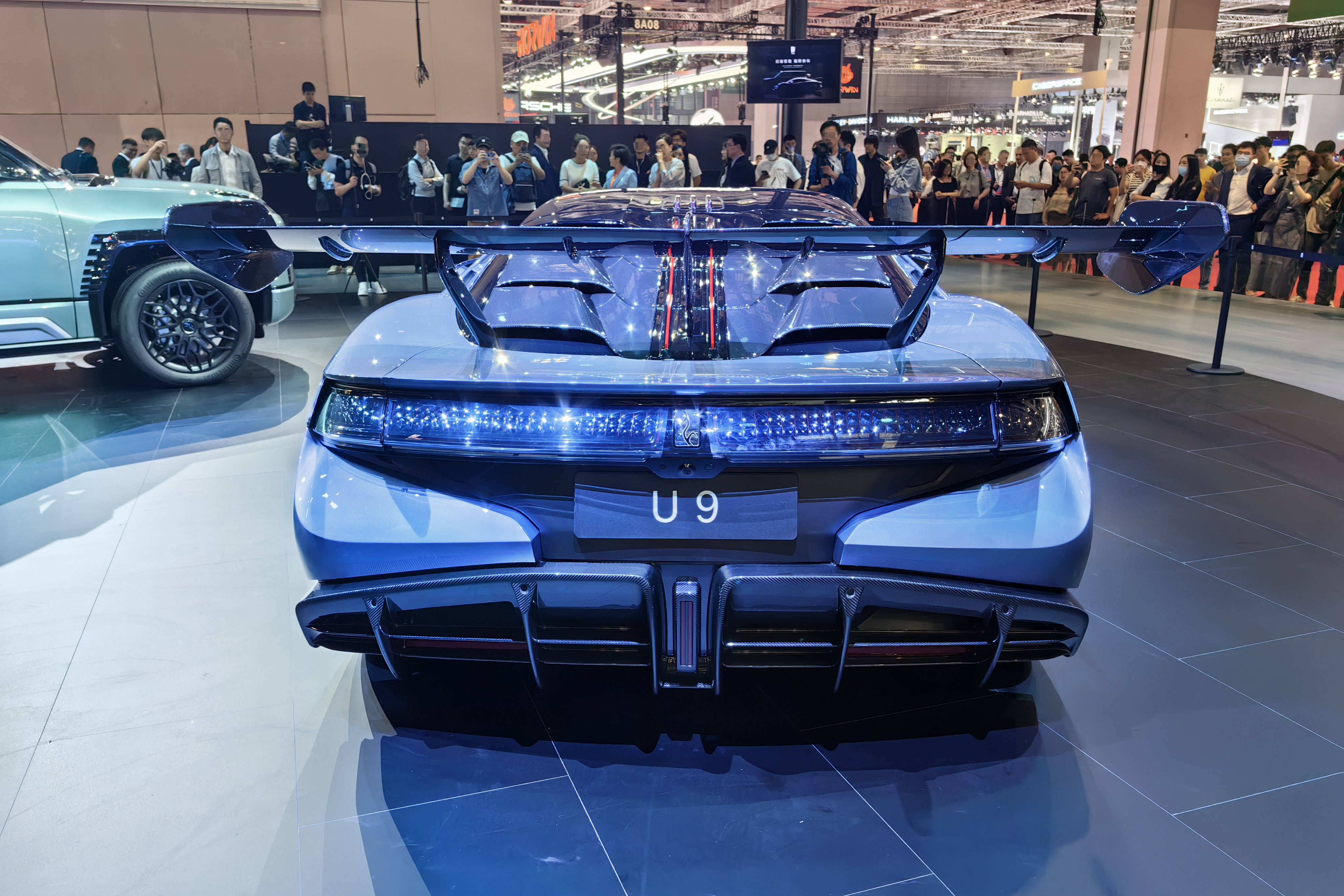 仰望U9 Xtreme极速超496km/h,全球限量仅30台