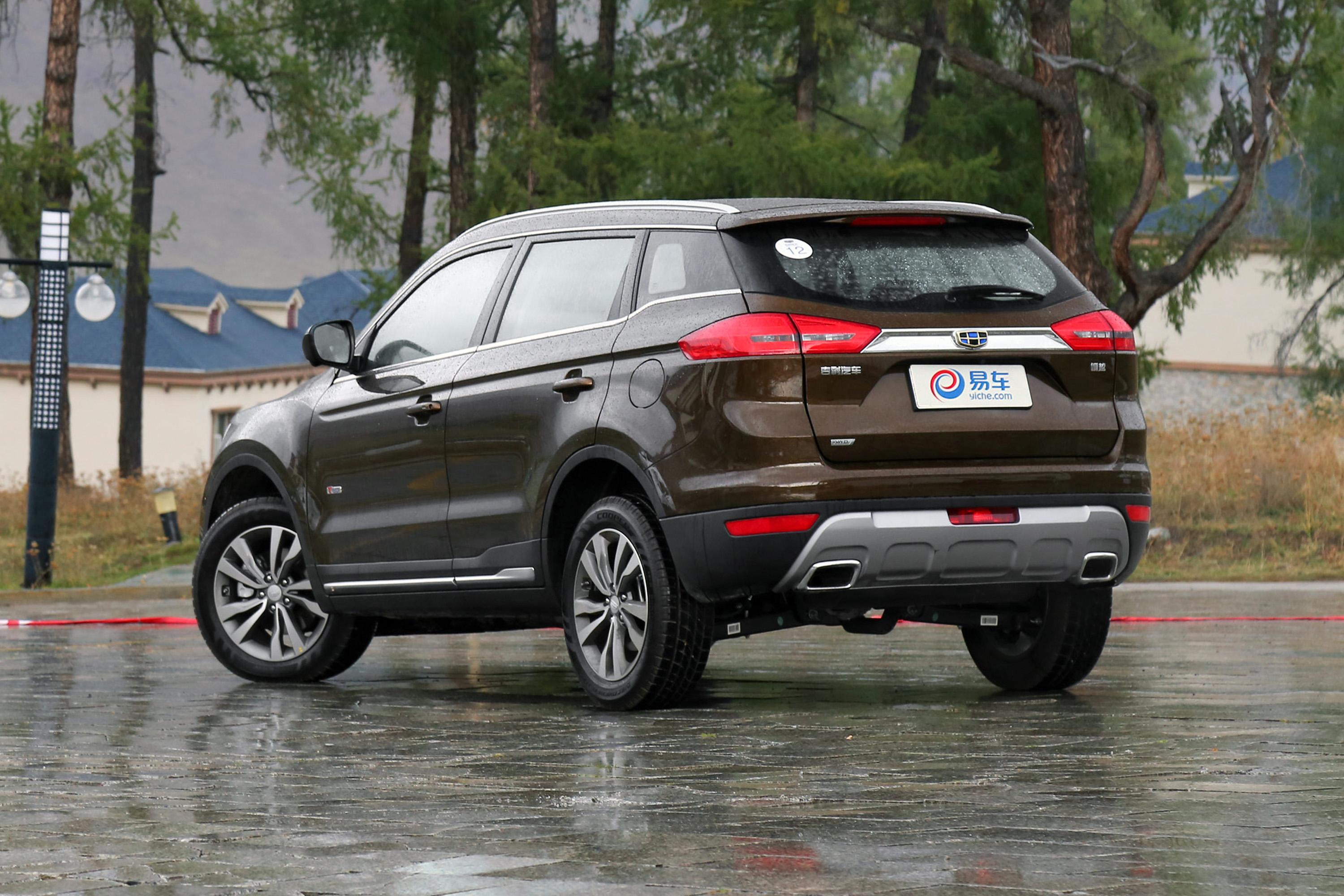 乌尼莫克欧版价格最低230万起 欢迎试乘试驾