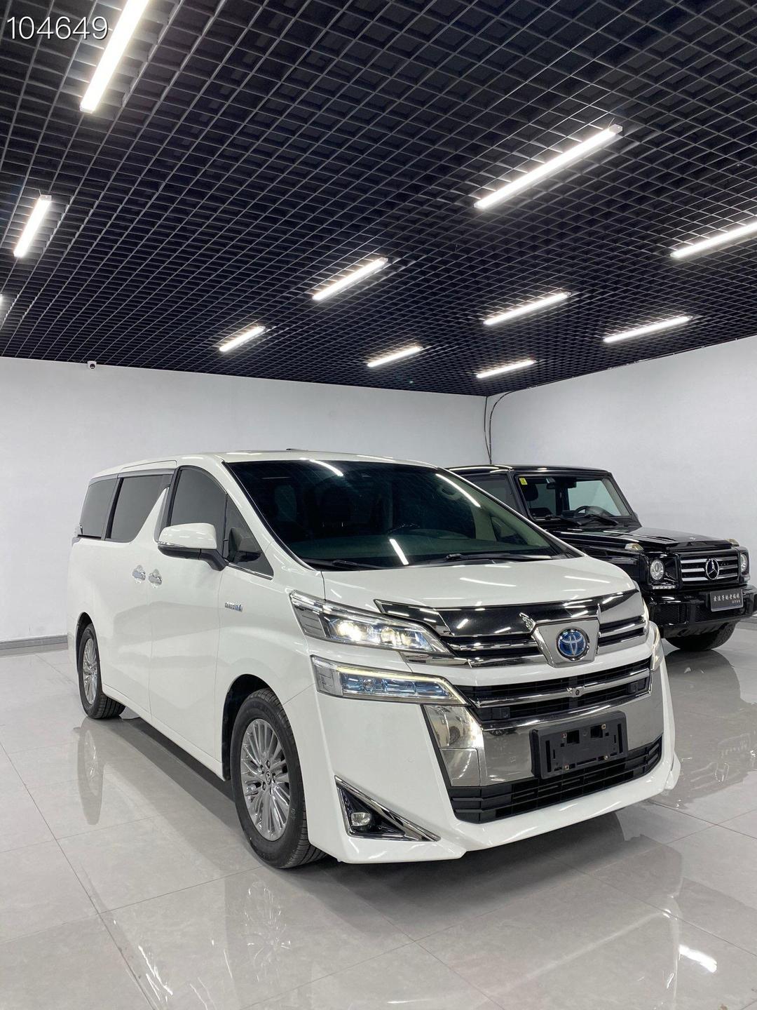 成都丰田(进口)威尔法最新行情 仅售90万起