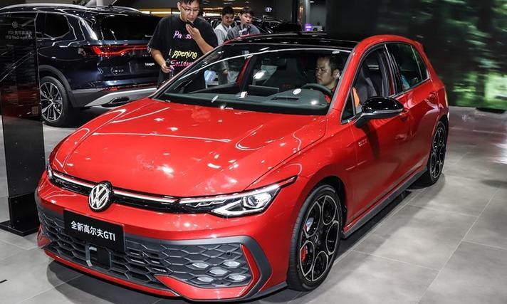 见证国产新能源车成长壮大