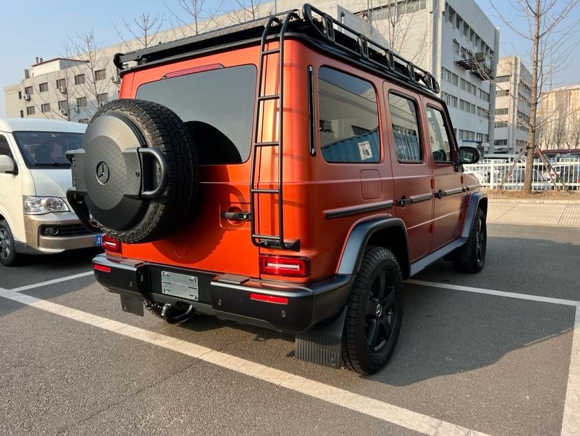 成都奔驰G级欧版最低报价198万起 欢迎前来试驾