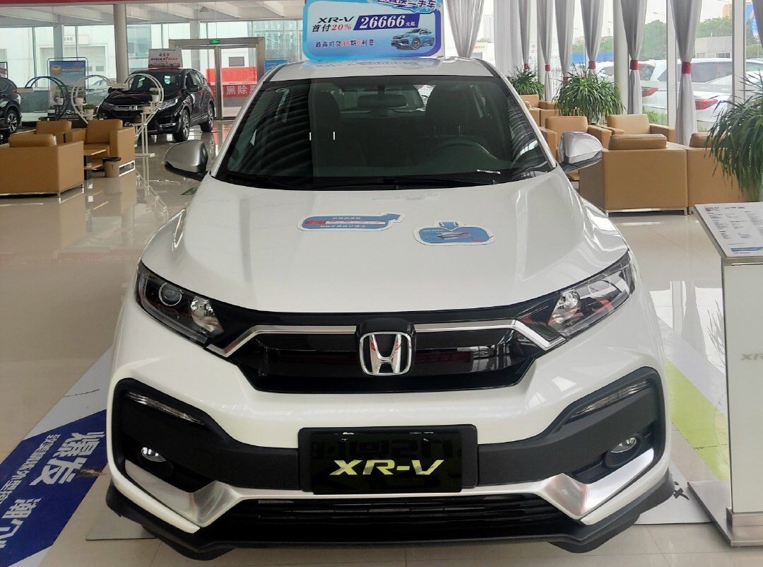 成都超霸加版降价促销中 限时优惠高达3.5万元