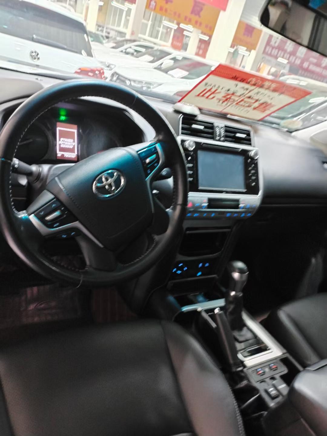 现购普拉多中东版享25.2万优惠 欢迎上门试驾