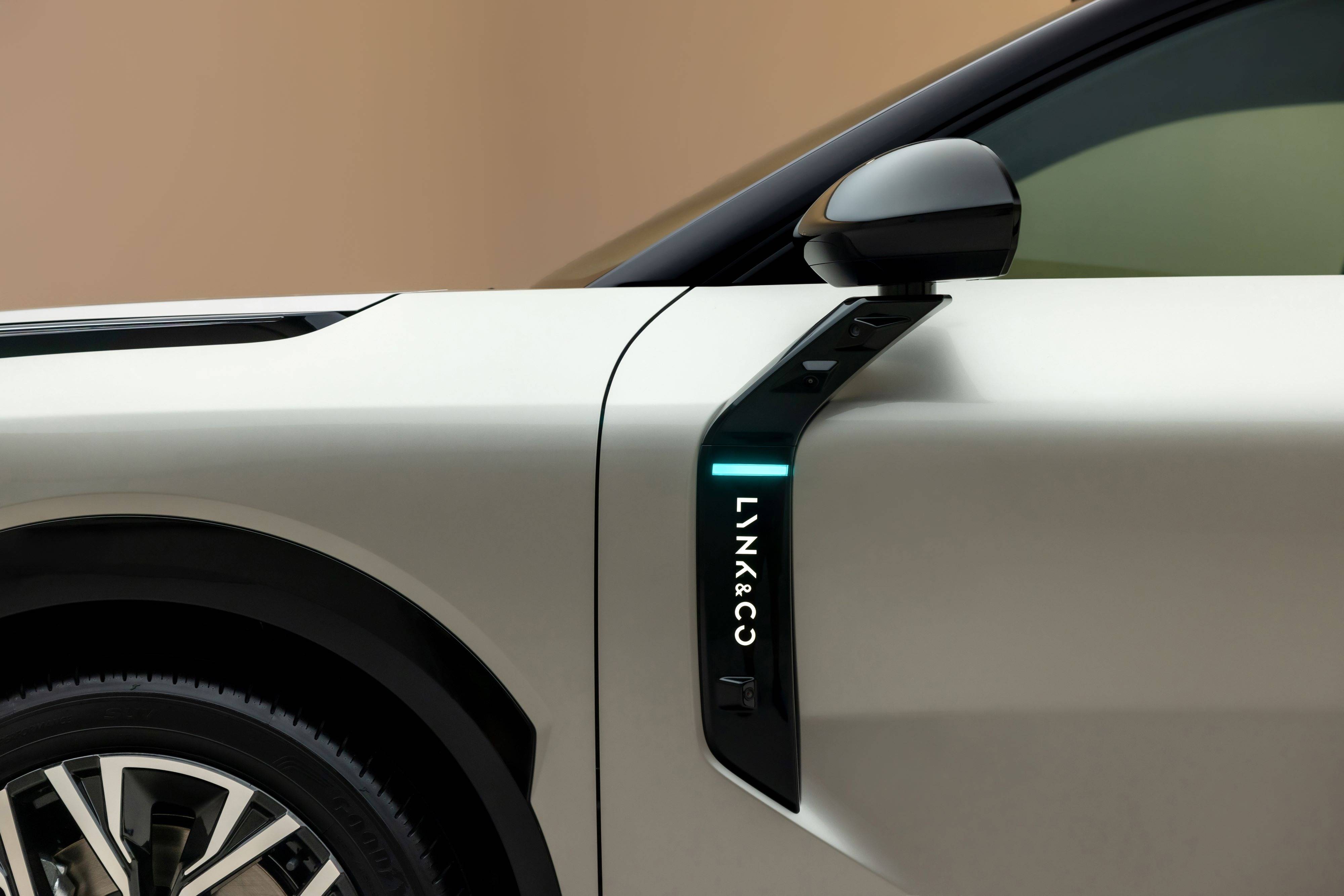 全新领克08 EM-P上市30天 整车下线突破10000台