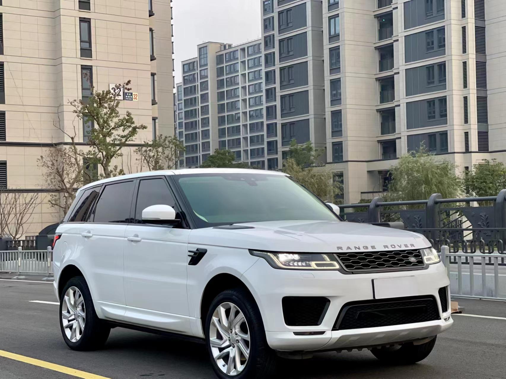 路虎揽胜目前售价141万起 欢迎到店试驾