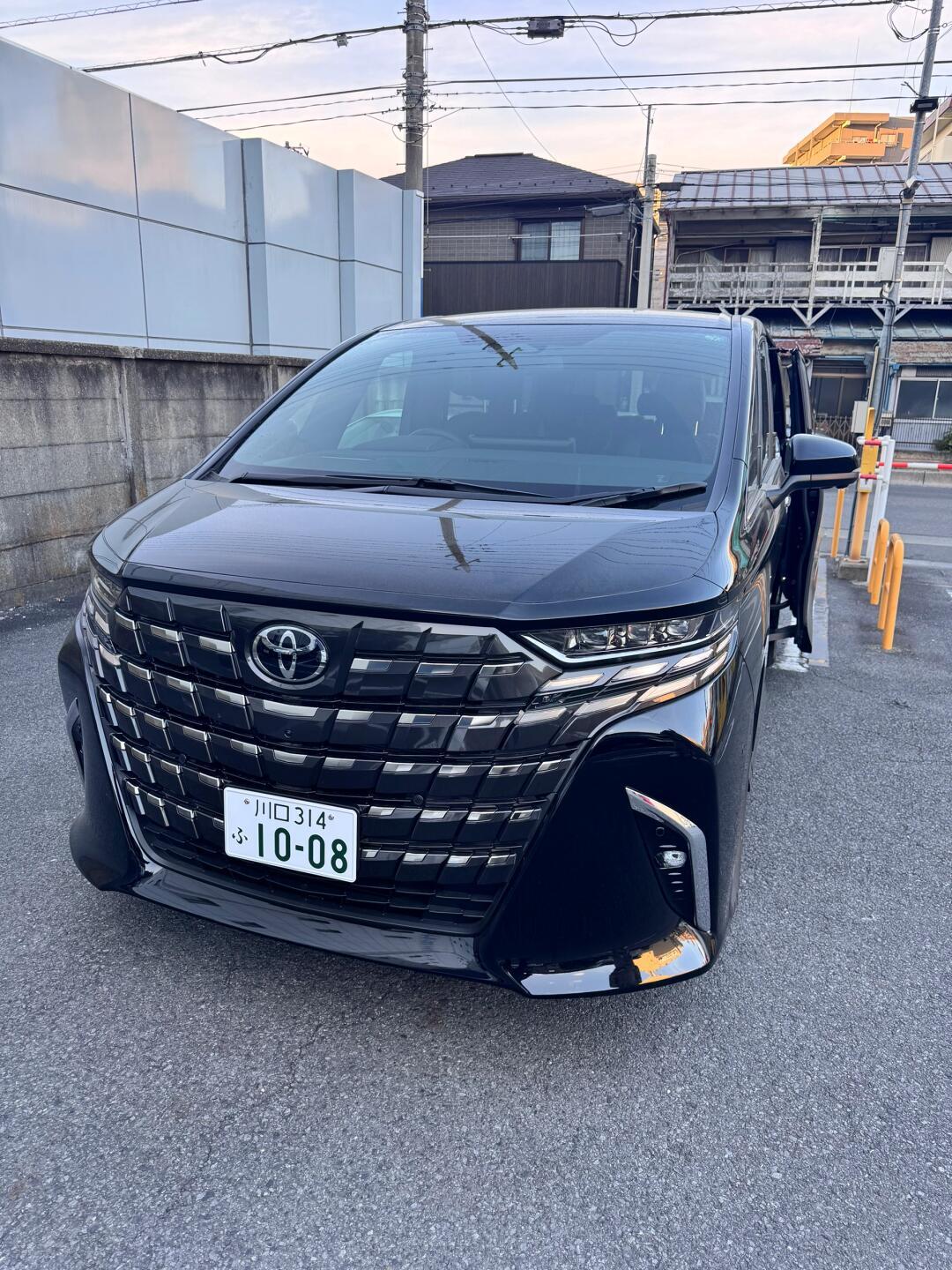 埃尔法价格最低90万起 欢迎试乘试驾