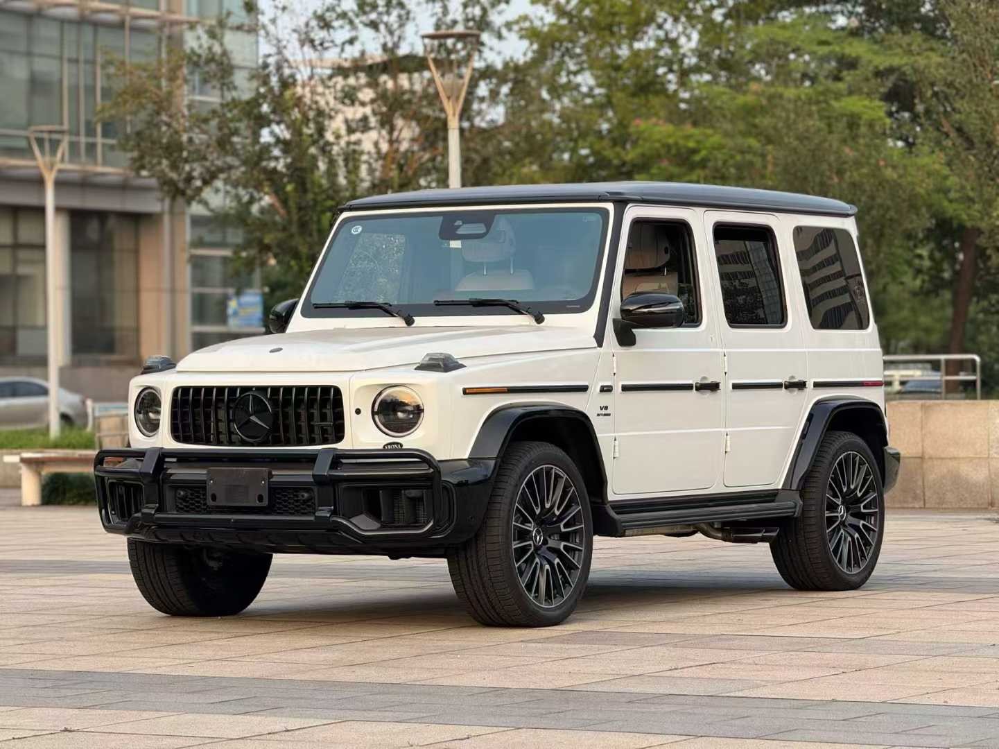 2024款奔驰G63满配现车价格抄底售 展厅现车