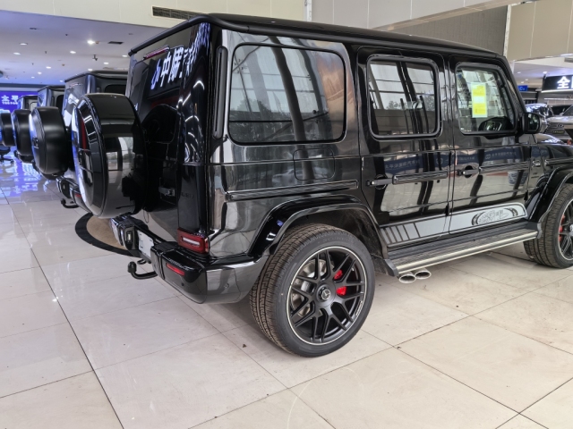 2024款奔驰G63满配现车价格抄底售 展厅现车