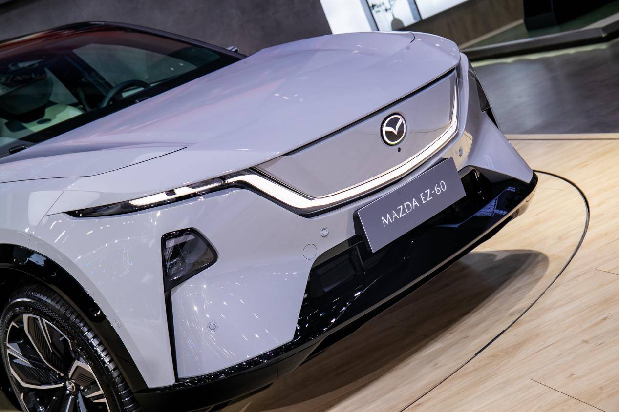 长安马自达新能源矩阵亮相广州车展 EZ-60蝉联销冠