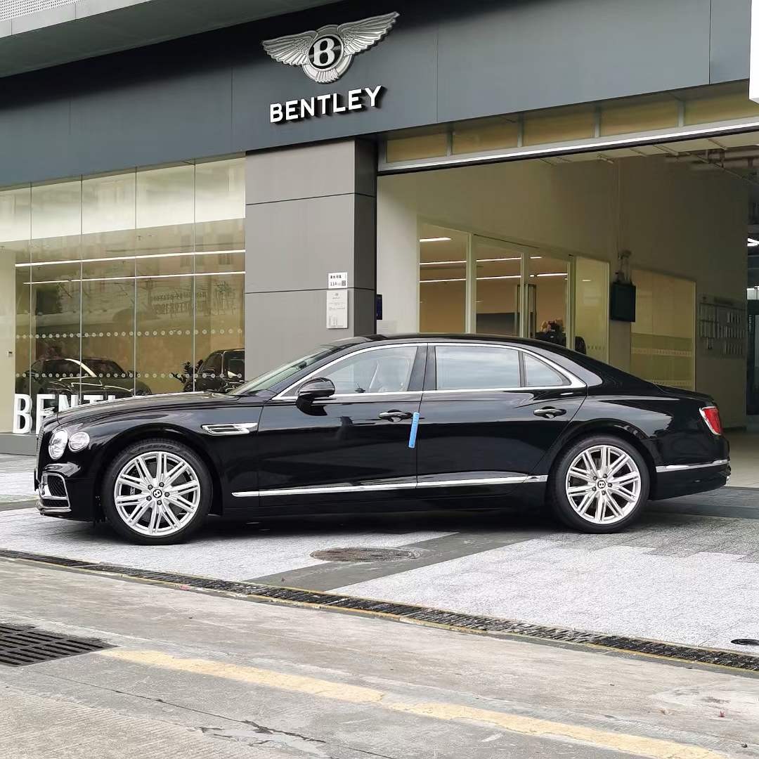 飞驰欢迎莅临赏鉴 购车让利28万元