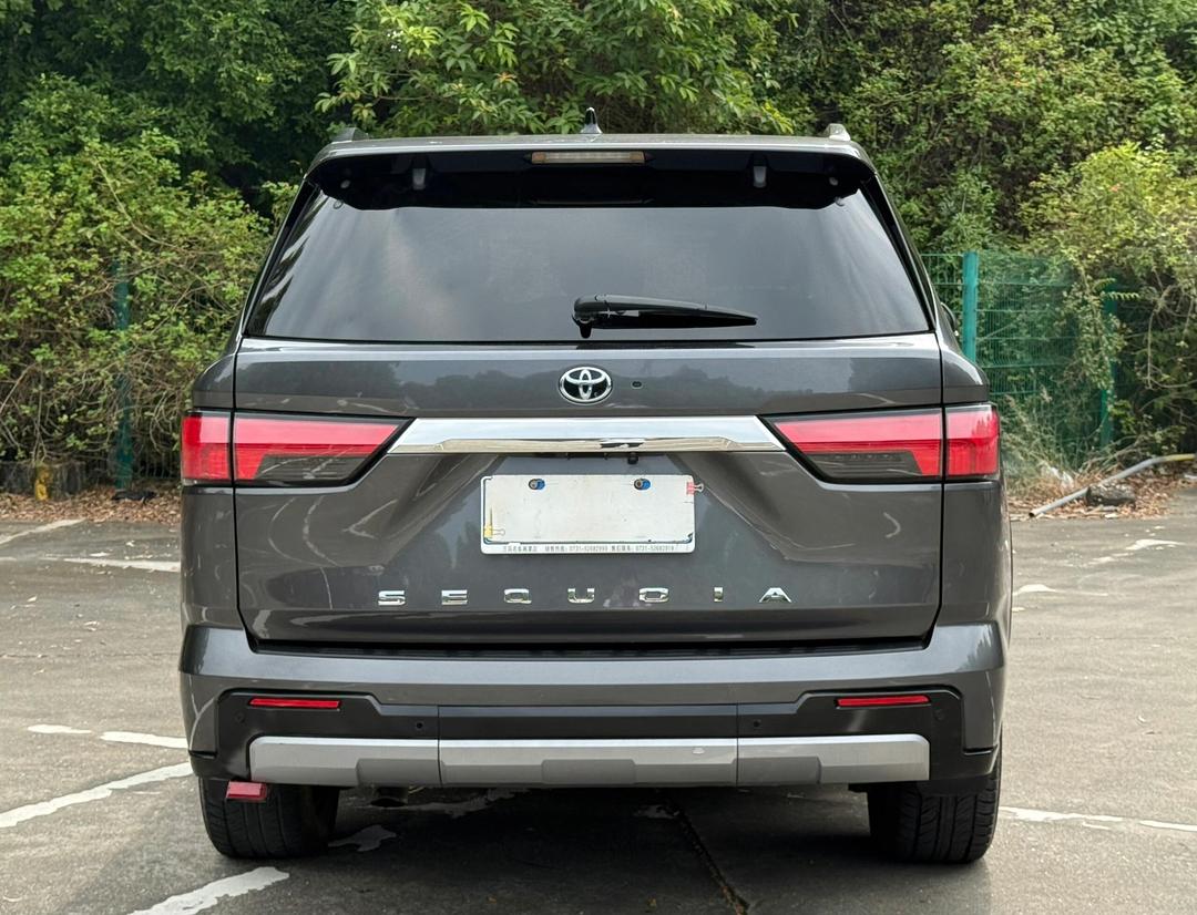 红杉加版越野车促销价格