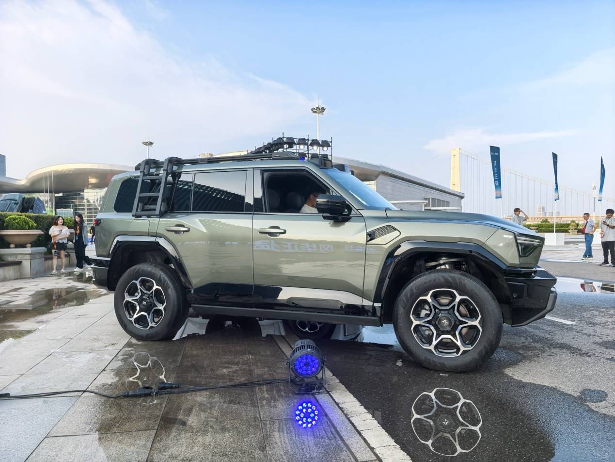 成都猛士M817最新报价30.19万起 暂无优惠