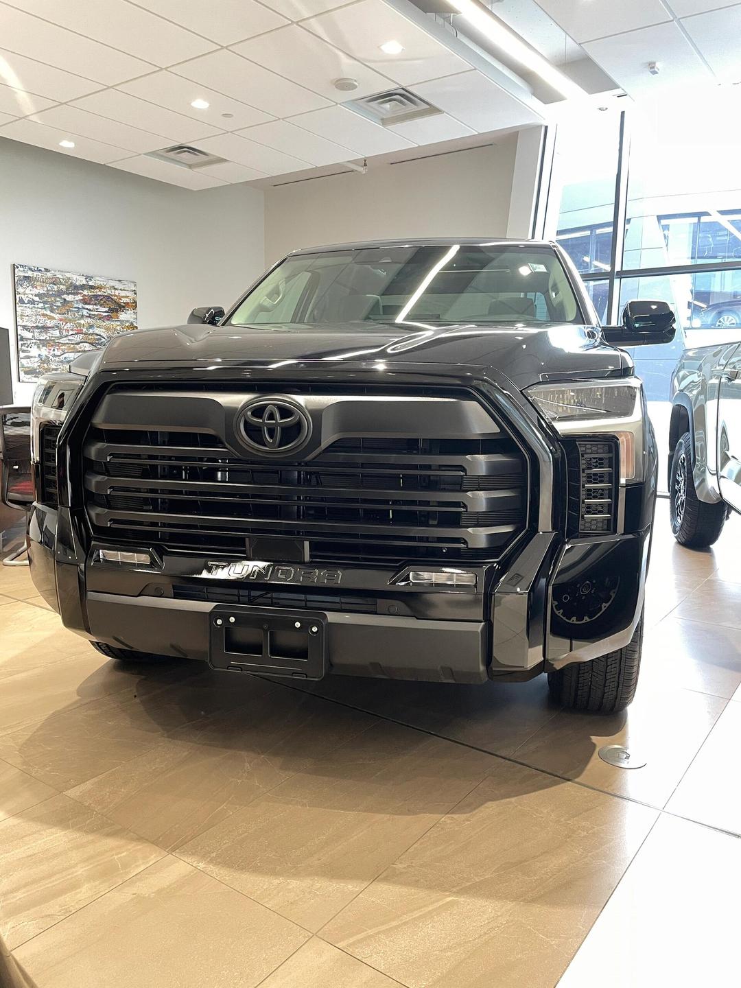 成都丰田坦途墨版团购最高优惠10万 欢迎前来试驾