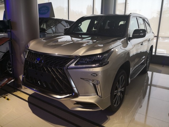 成都平行进口雷克萨斯LM亚洲版价格最低122万起售 售四川