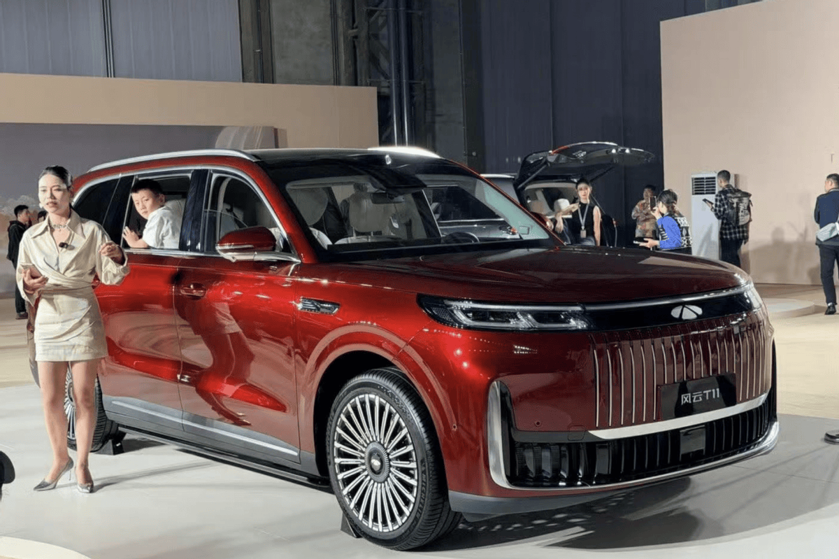 奇瑞风云T11将10月30日上市 预售价19.99-26.49万