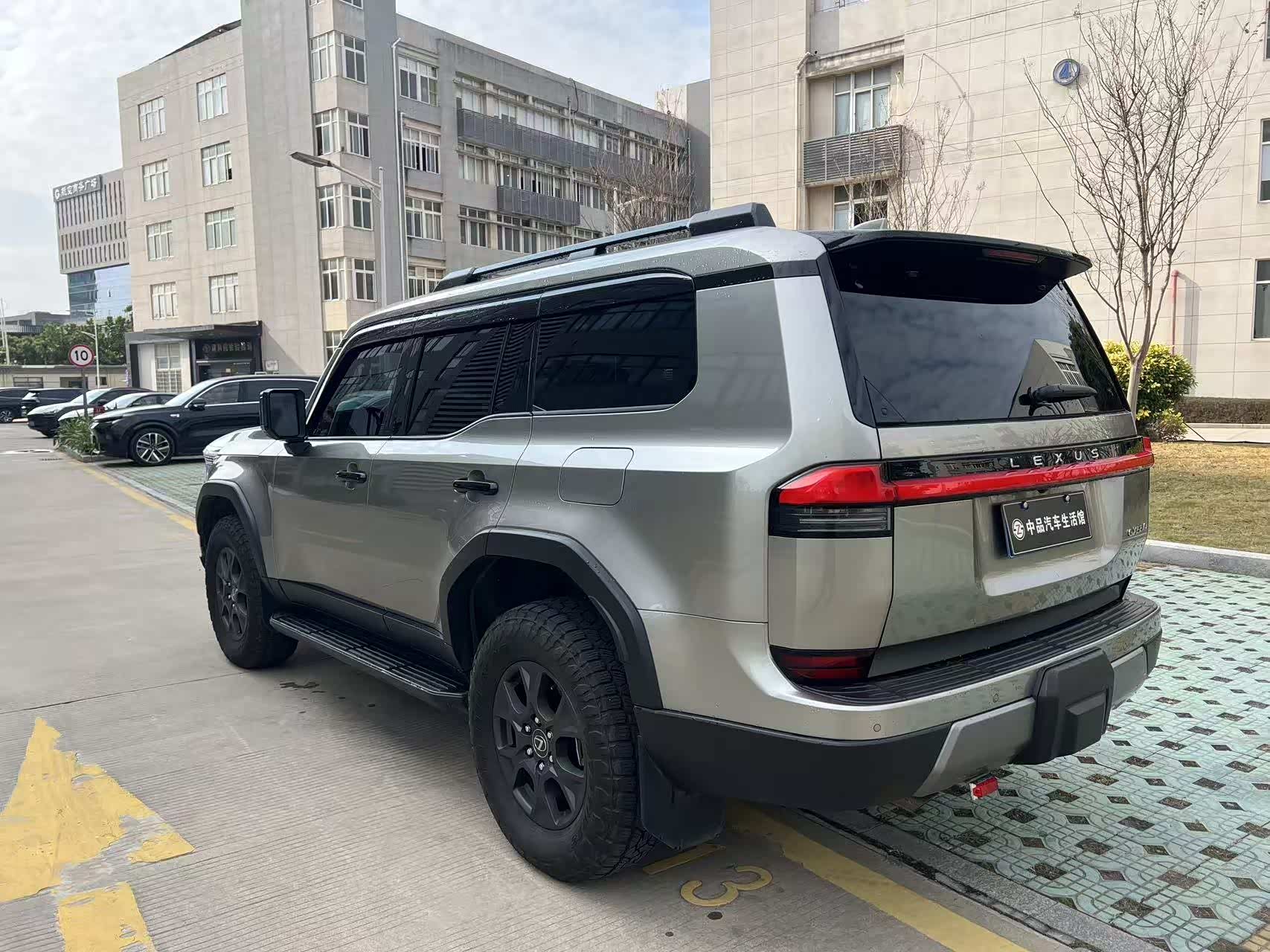 雷克萨斯GX加版降价20万 欢迎前来试驾