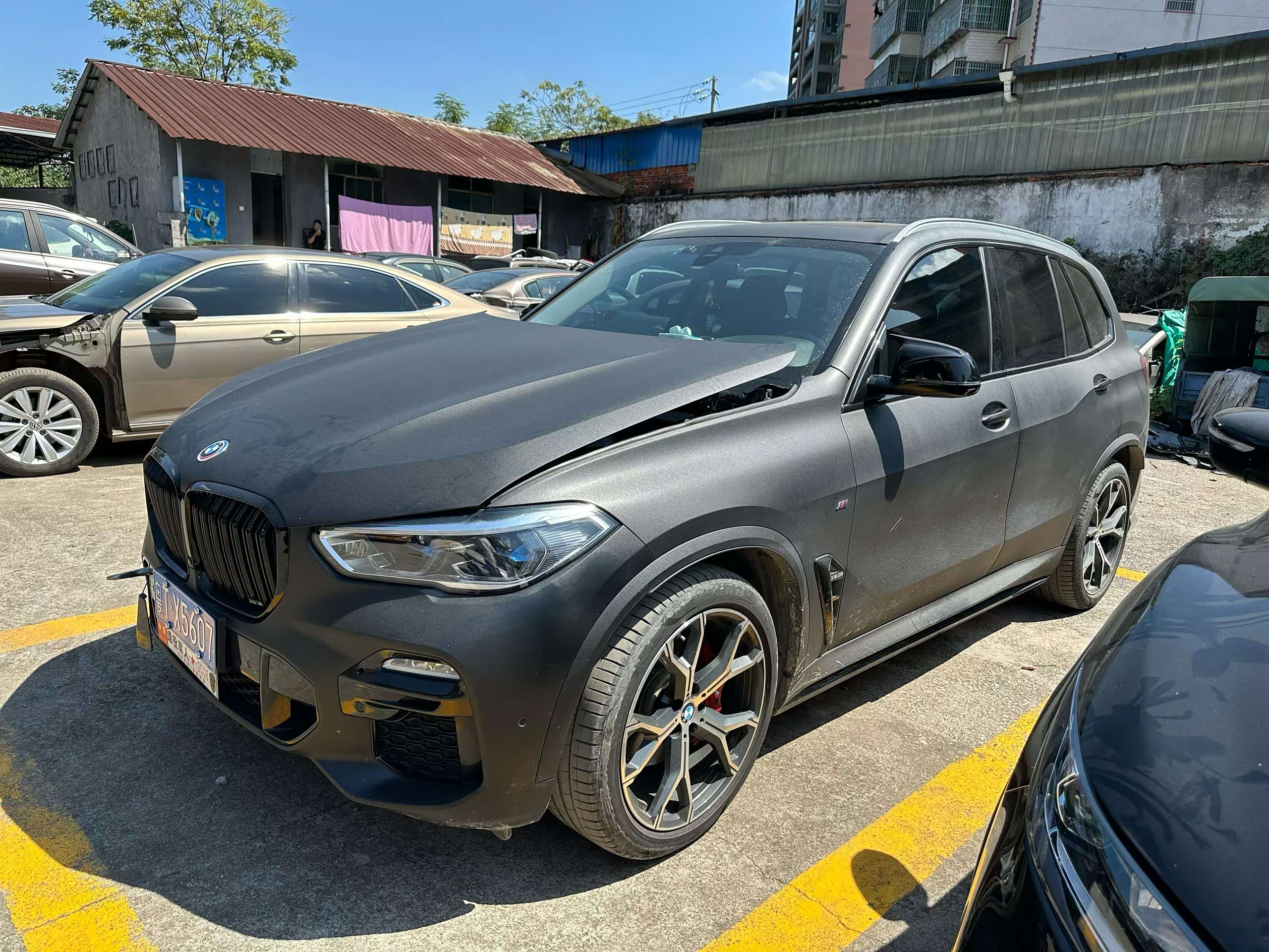 成都宝马X5最高让利9.00万元 仅52.50万可入手