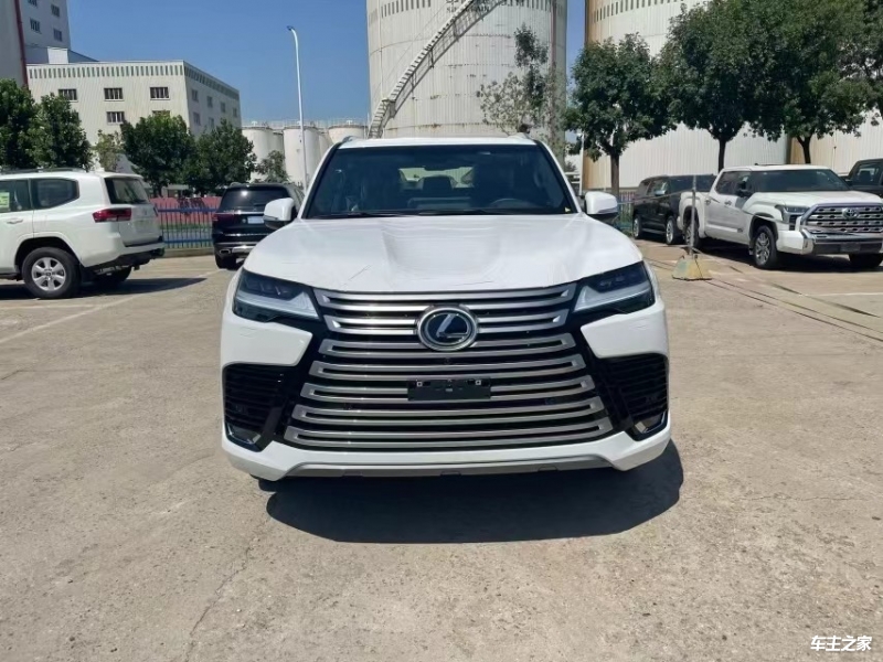 2023雷克萨斯LX欧规版目前售价155万起 直降10万