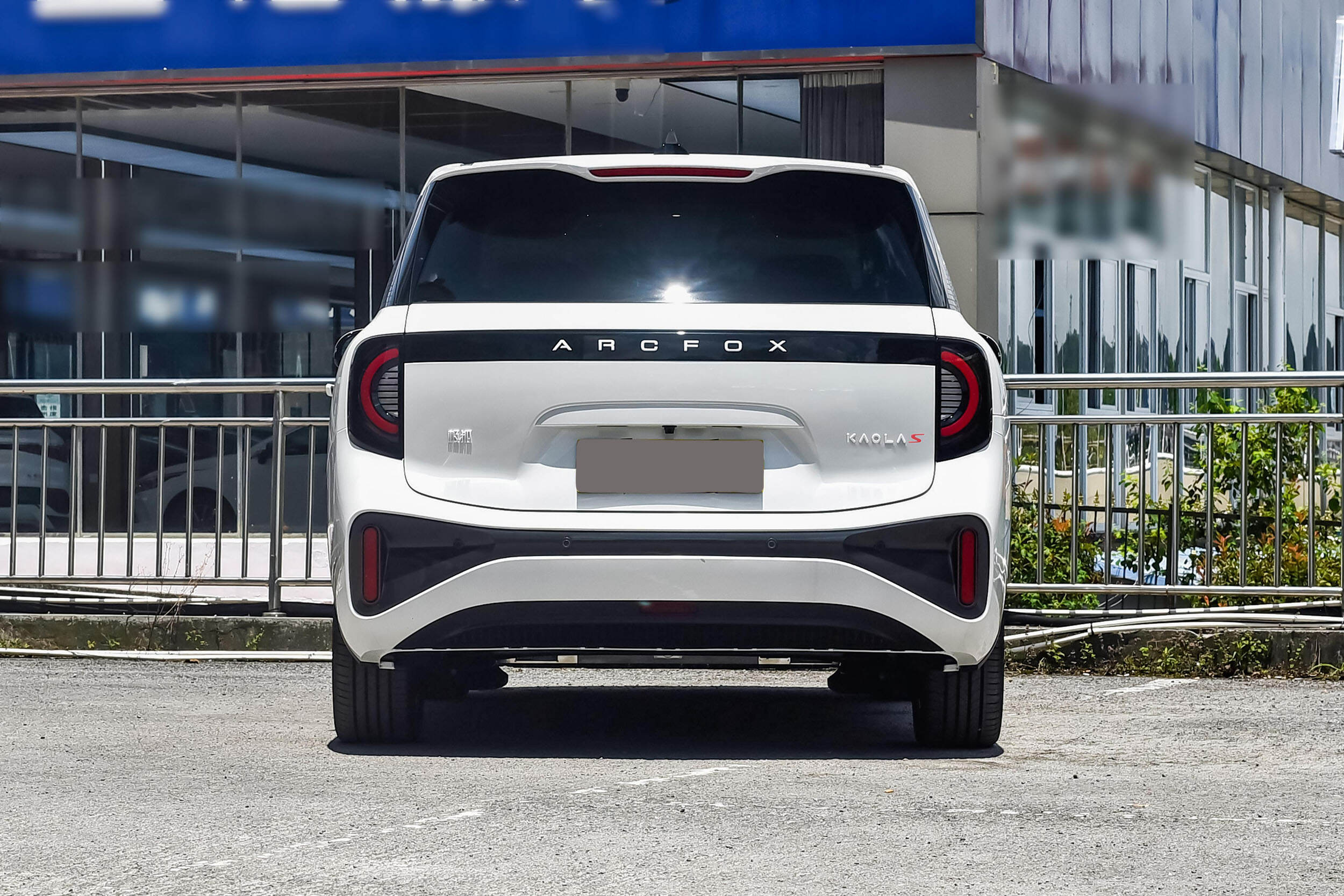 2026款极狐考拉S 9.98万起售 上市即交付