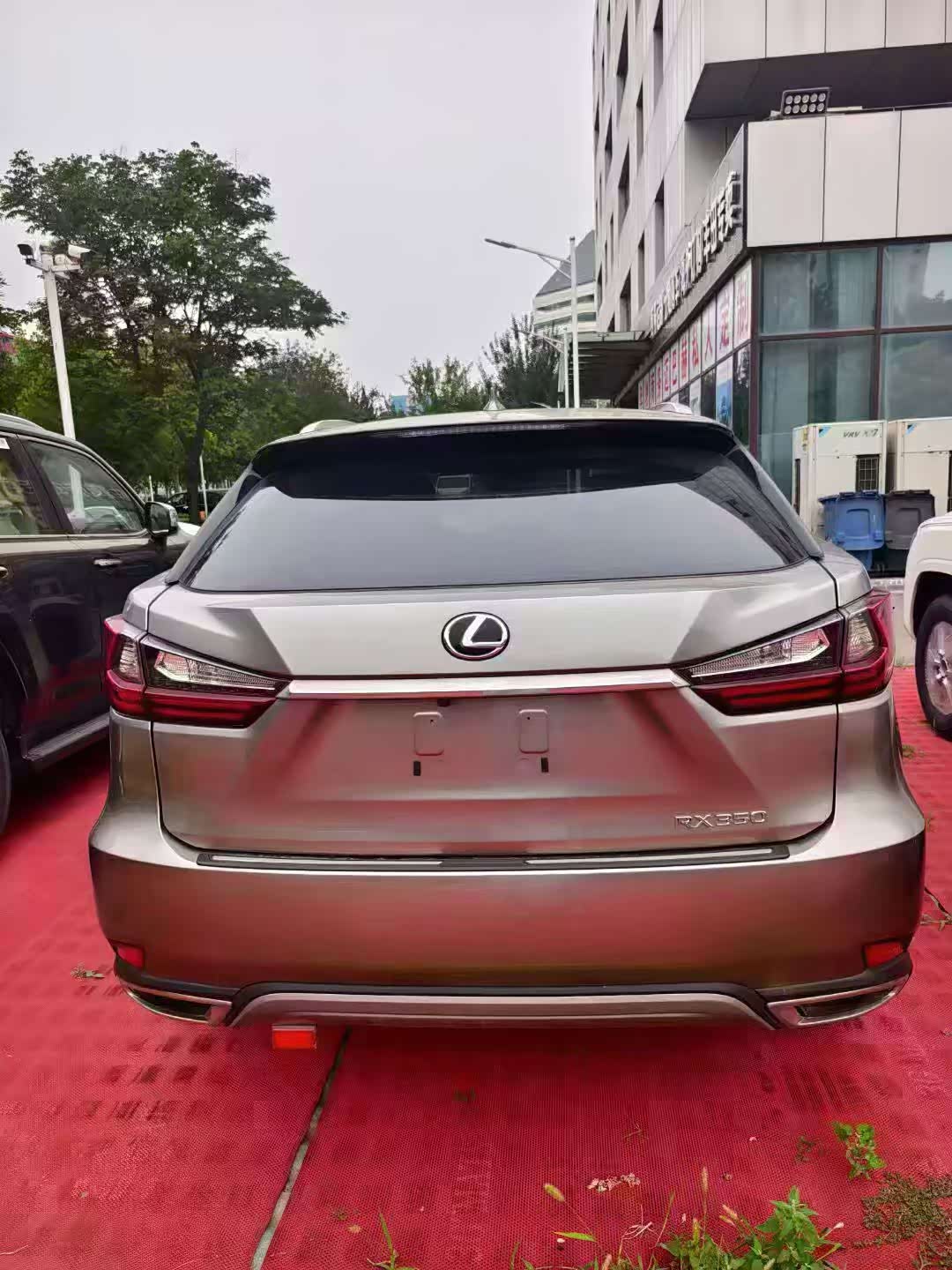 崇州雷克萨斯LS降5.00万 仅83.50万可入手